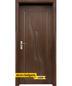 Интериорна врата модел 014-P, цвят Орех
